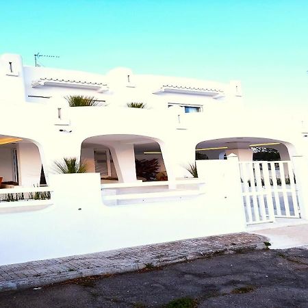 B&B Valentino Luxury Rooms By Salentolimit Porto Cesareo Dış mekan fotoğraf