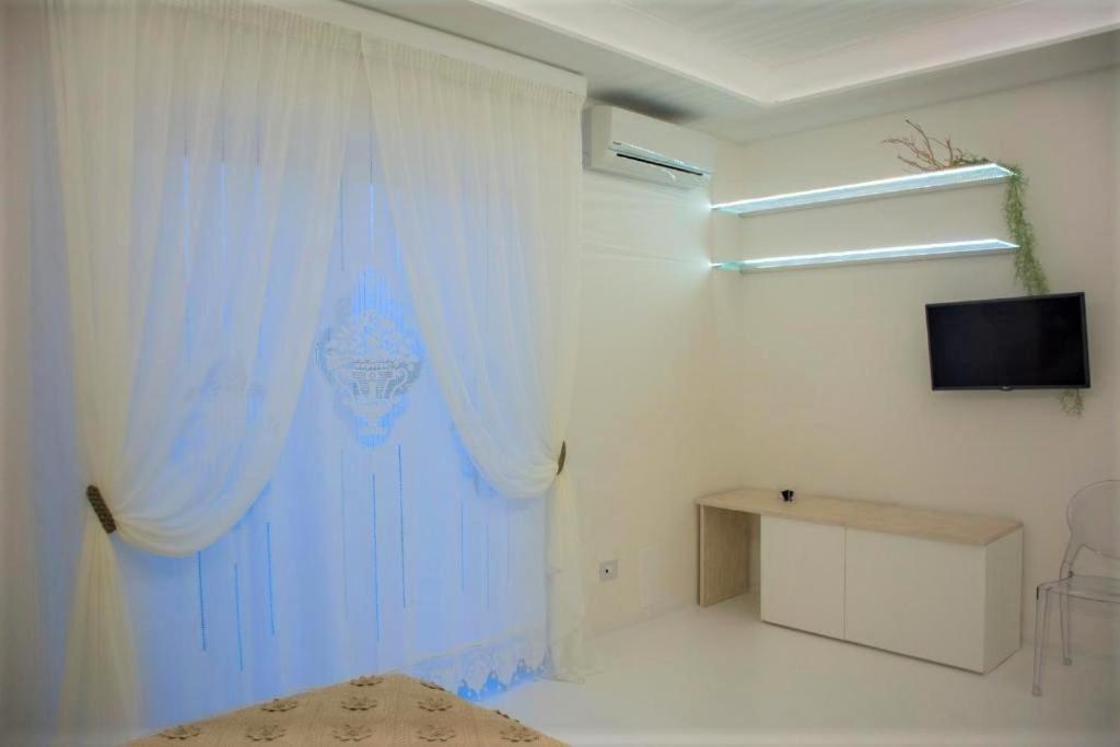 B&B Valentino Luxury Rooms By Salentolimit Porto Cesareo Dış mekan fotoğraf